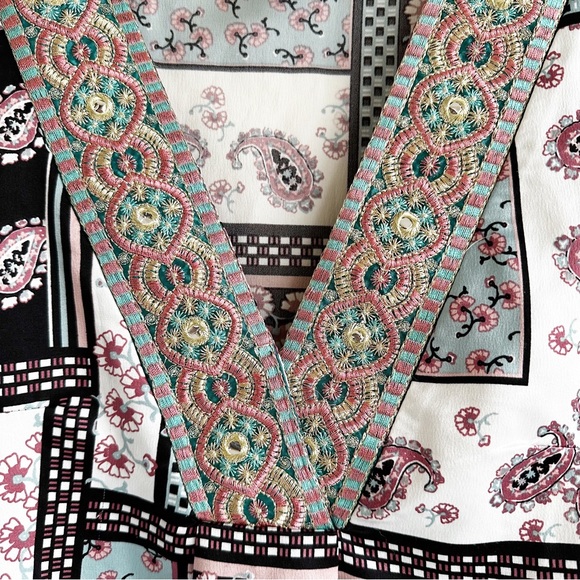 Jean Pascale Embroidered Mixed Print Blouse US Size 8 - Picture 3 of 10
